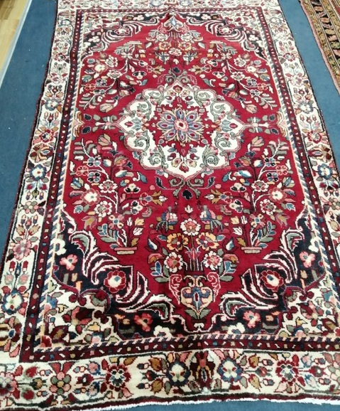 A Hamadan rug 240 x 145cm